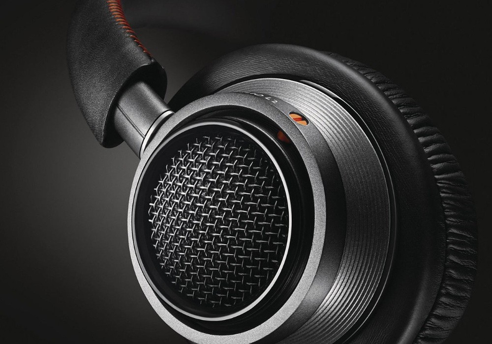 Philips Fidelio M1BT review: great-sounding Bluetooth headphones